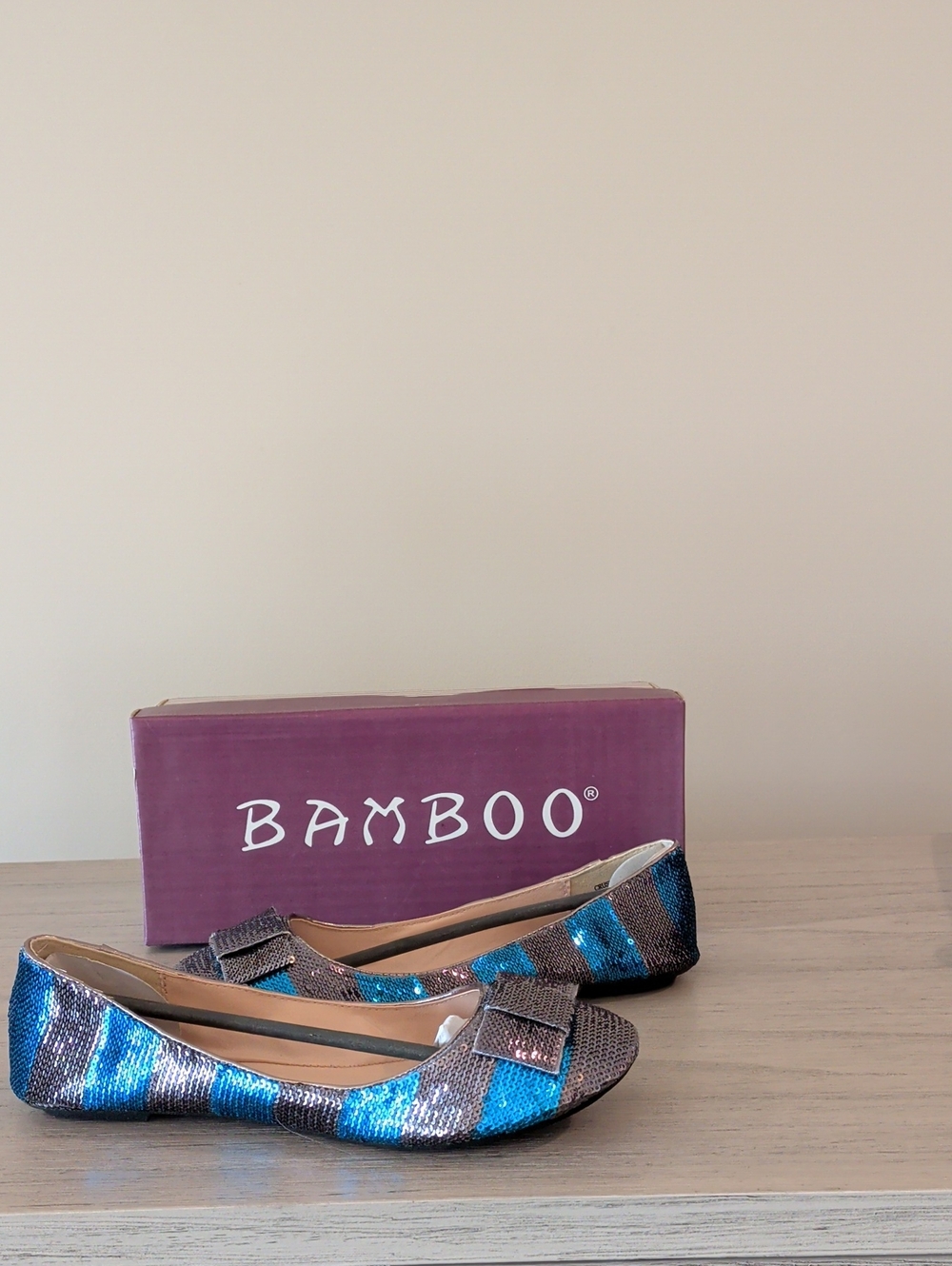 Bamboo NIB 7 Teal/Gray Bow Flats